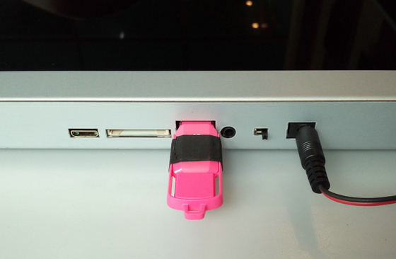 Low cost 15 inch frameless LCD video screen for shelves/display racks