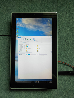 Industrial grade 1920x1080px. high definition hig brightness Vertical type 18.5 inch Android WiFi All in one computer