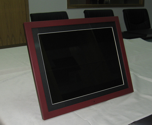 Unique 15 Inch Video High Resolution Digital Picture Frame With Wood Frame