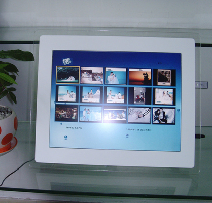 Wall Mounted Digital Signage With Video Loop Play