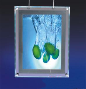 Simple Clear Wall Mounted Acrylic Photo Frames For Travel Agencies